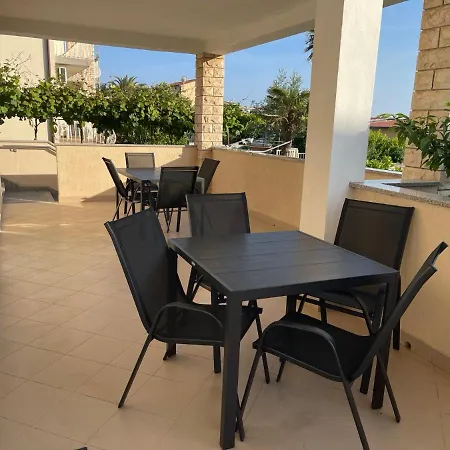 Apartament Demarin *